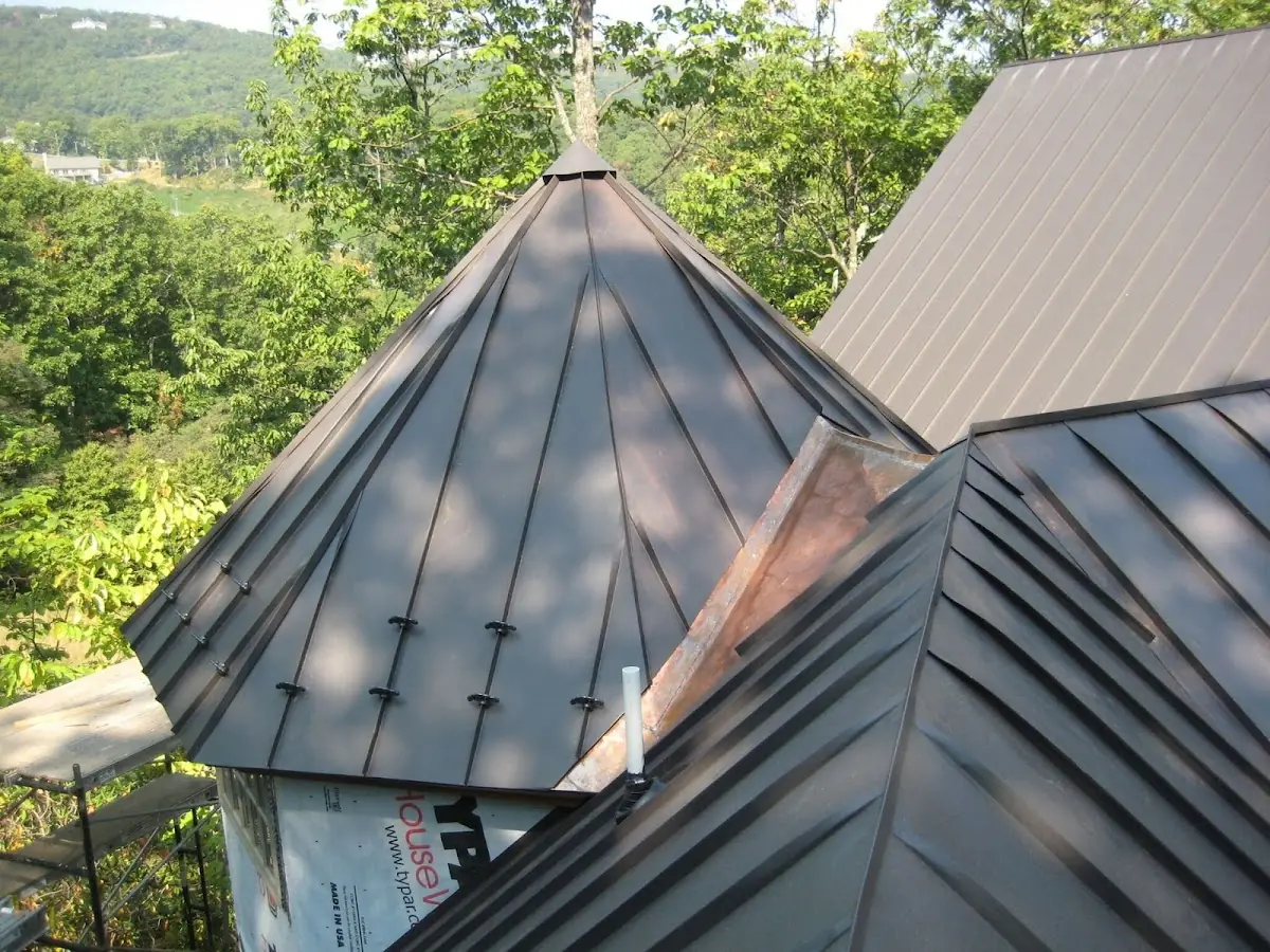 Professional Roof Tarp Installation by Craftsman Roofing in Utopia